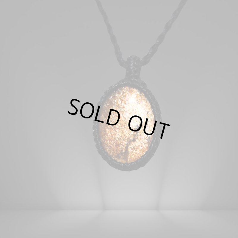 画像3: ☆04/06UP☆オレンジファイヤーサンストーン：タンザニア産：ここまでギラギラ：ハイクオリティ：太陽の輝きサンストーン：月読のきらめき (3)