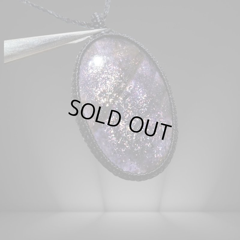 画像1: ☆04/06UP☆アイオライトサンストーン：コーディアライト：虹のキラキラが表面に：最高ピースコレクション：Vision Seeker（ヴィジョン・シーカー） (1)