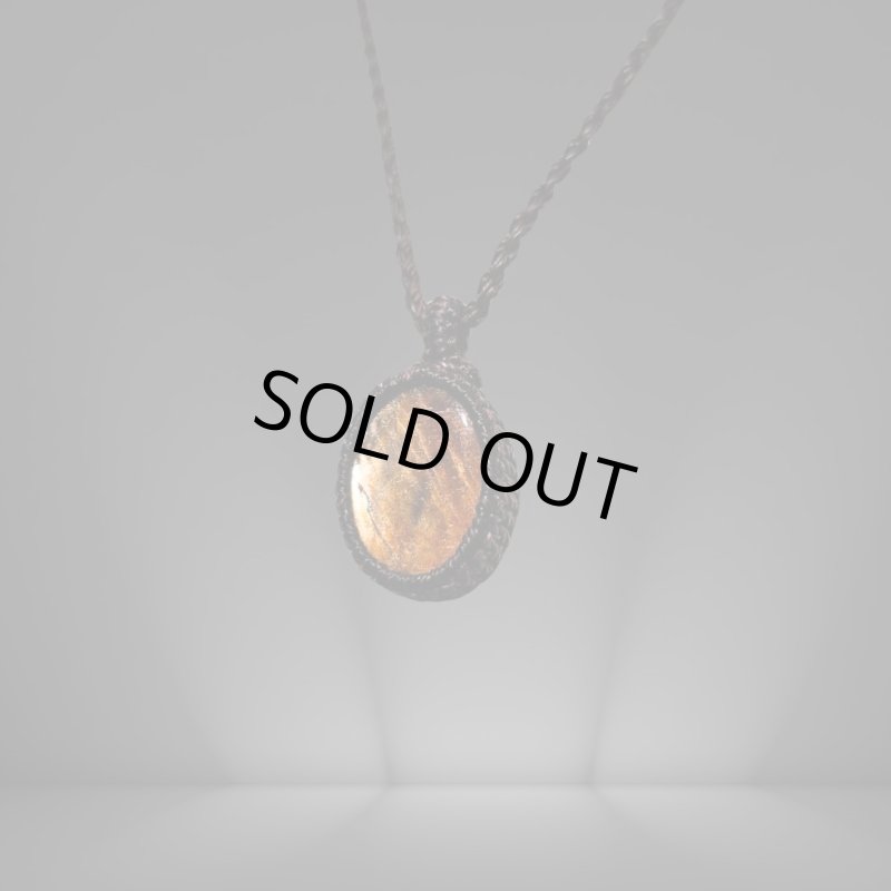 画像3: ☆04/06UP☆オレンジファイヤーサンストーン:タンザニア産:ここまでギラギラ:ハイクオリティ:太陽の輝きサンストーン:Cosmic Veil(コズミックヴェール) (3)