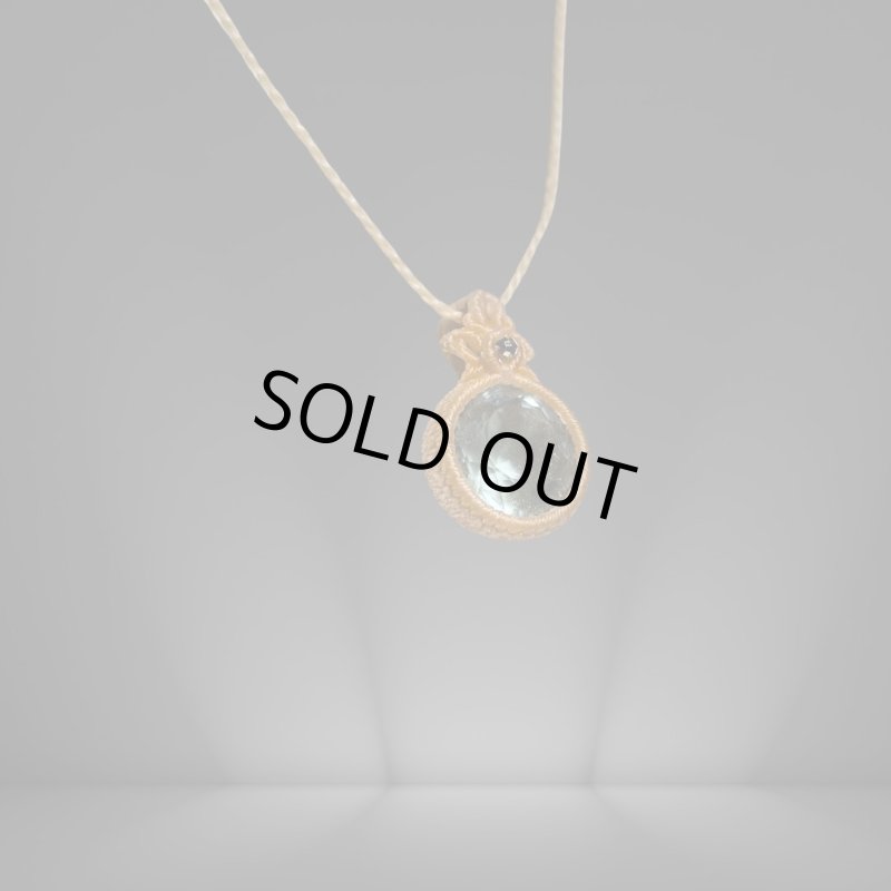 画像4: ☆04/06UP☆グリーンフローライトファセットカット：美しい最高級のカット：月のかけらデザイン：月の満ち欠けシリーズ：フローライト：Tranquil Heart（静かな心） (4)