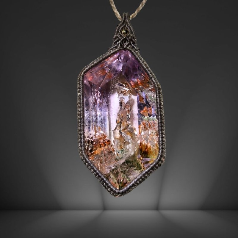 画像4: ☆04/05UP☆【最強の石】奇跡のアメジストクォーツ神入り：ガーデン、アメジスト、エレスチャル水晶：最高級水晶：天晶 (4)