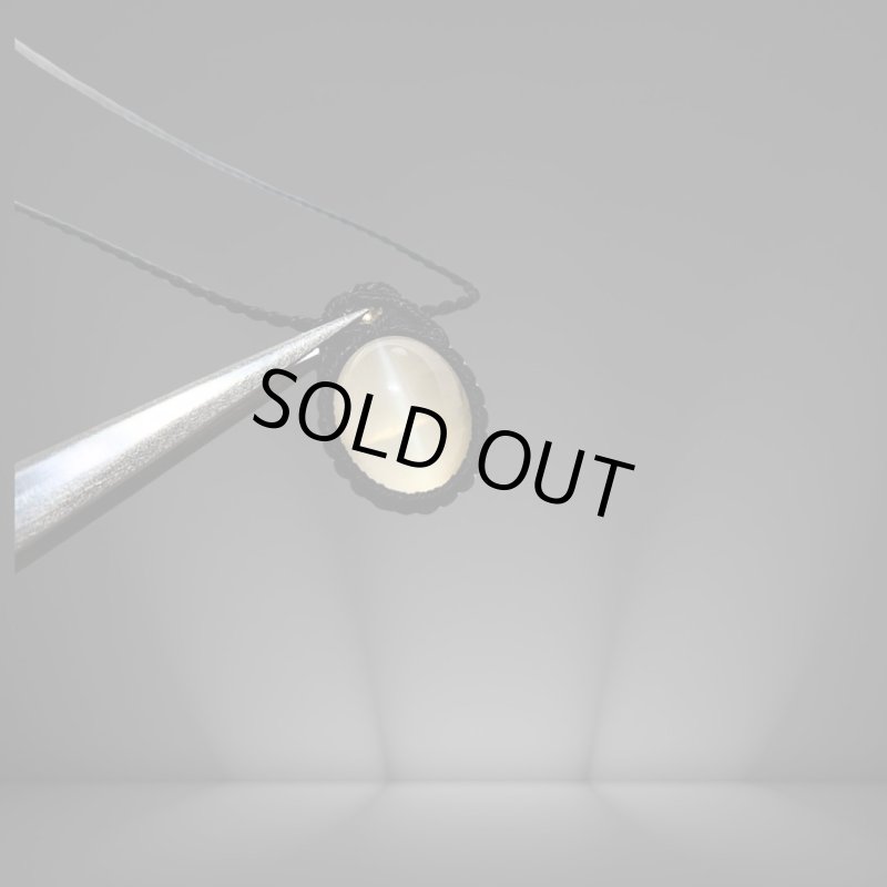 画像2: ☆12/13UP☆ホワイトオパールキャッツアイ：激レアシラー：きれいなキャッツアイ効果：完璧な表情：Glimmer Paw（きらめく足跡） (2)