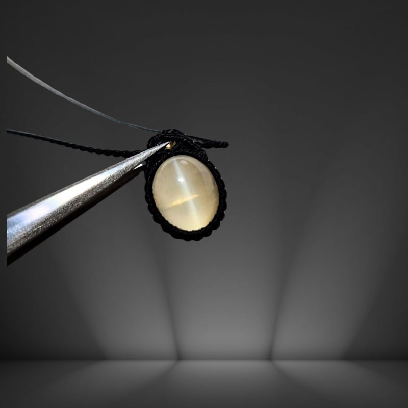 画像3: ☆12/13UP☆ホワイトオパールキャッツアイ：激レアシラー：きれいなキャッツアイ効果：完璧な表情：Glimmer Paw（きらめく足跡） (3)