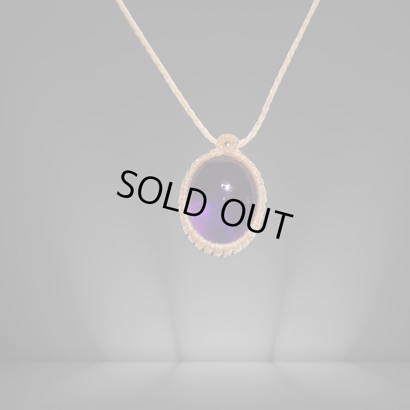 画像1: ☆04/05UP☆アメジスト；紫水晶：美しく光る紫の光：愛の石：Iridescent Tale（虹色の物語） (1)