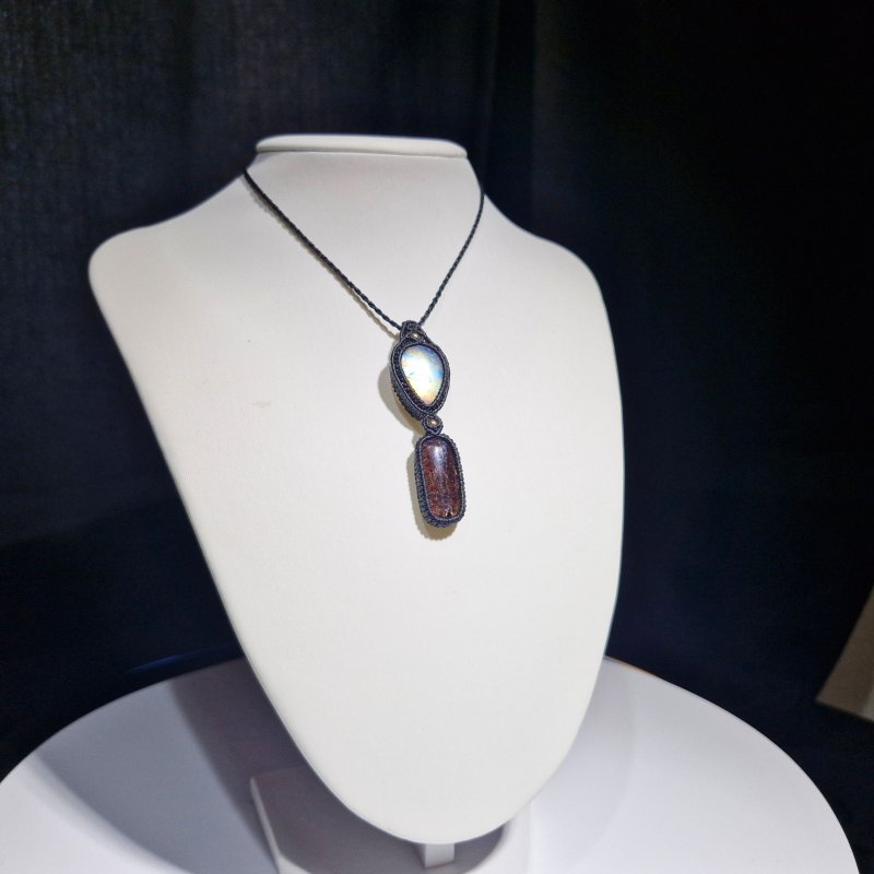 画像2: ☆05/08UP☆ロイヤルムーンストーン×レッドルチルクォーツ：素敵な組み合わせ：最高品質のムーンストーン：虹の谷2 (2)