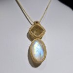 画像3: ☆05/08UP☆ロイヤルムーンストーン×ゴールドルチルクォーツ：素敵な組み合わせ：最高品質のムーンストーン：光響（こうきょう） (3)