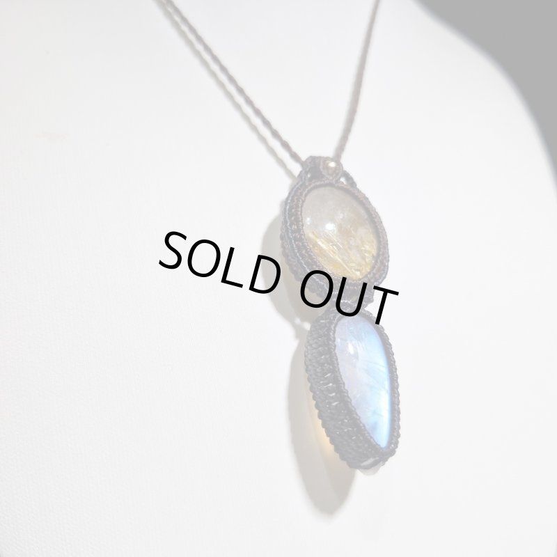 画像4: ☆05/08UP☆ロイヤルムーンストーン×ゴールドルチルクォーツ：素敵な組み合わせ：最高品質のムーンストーン：天界のしずく (4)