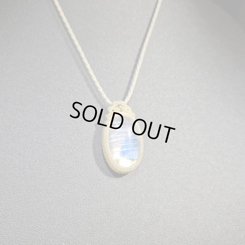 画像5: ☆05/09UP☆月の波動：2025年5月新作：ロイヤルレインボームーンストーン：月の暦シリーズ：月のかけらムーンストーン：ソル・ルーナ（Sol Luna） (5)