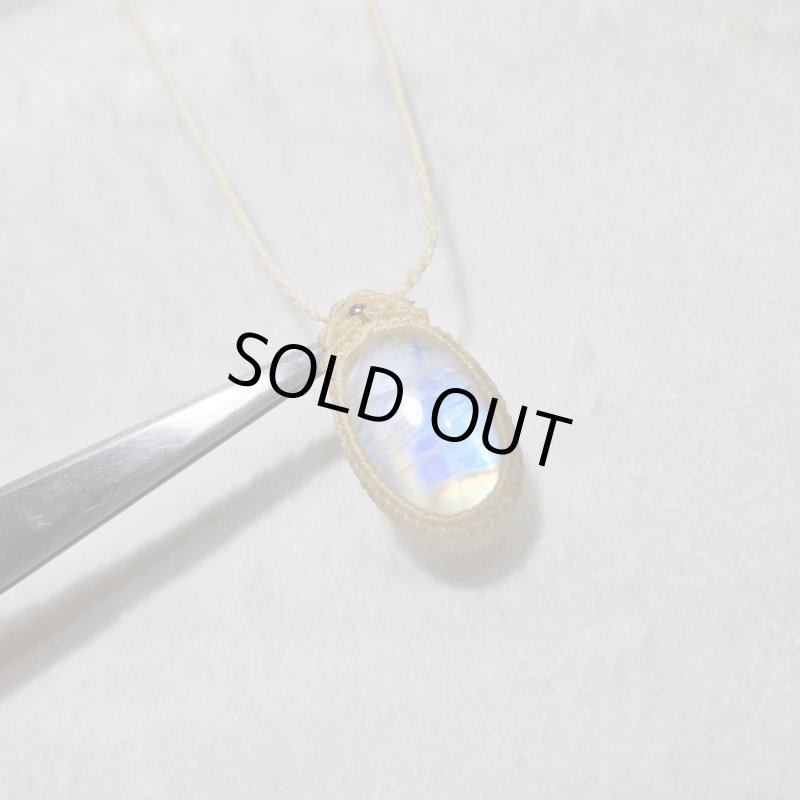 画像3: ☆05/09UP☆月の波動：2025年5月新作：ロイヤルレインボームーンストーン：月の暦シリーズ：月のかけらムーンストーン：ソル・ルーナ（Sol Luna） (3)