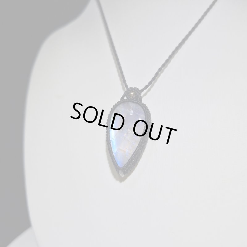 画像3: ☆05/09UP☆月の波動：2025年5月新作：ロイヤルレインボームーンストーン：月の暦シリーズ：月のかけらムーンストーン：ティア・オブ・ドーン（Tear of Dawn） (3)