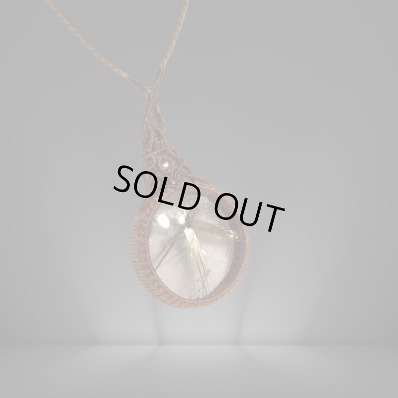 画像5: ☆07/09UP☆【超ハイクオリティ】：ゴールドルチルクォーツ：ハイクオリティ：先生作品：金の天然の柱が石の中に：宙の舞（そらのまい） (5)