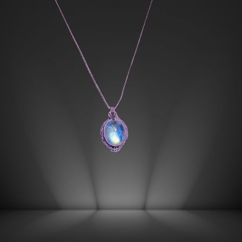 画像2: ☆07/09UP☆月の波動：先生作品：マイ黒マクラメ：ロイヤルレインボームーンストーン：月の暦シリーズ：月のかけらムーンストーン：  月詠（つくよみ） (2)