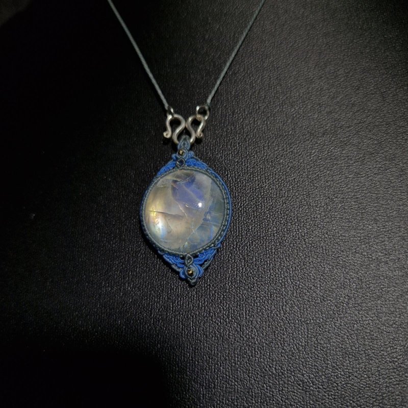 画像6: ☆07/09UP☆月の波動：先生作品：マイ黒マクラメ：ロイヤルレインボームーンストーン：月の暦シリーズ：月のかけらムーンストーン：星雫（ほししずく） (6)