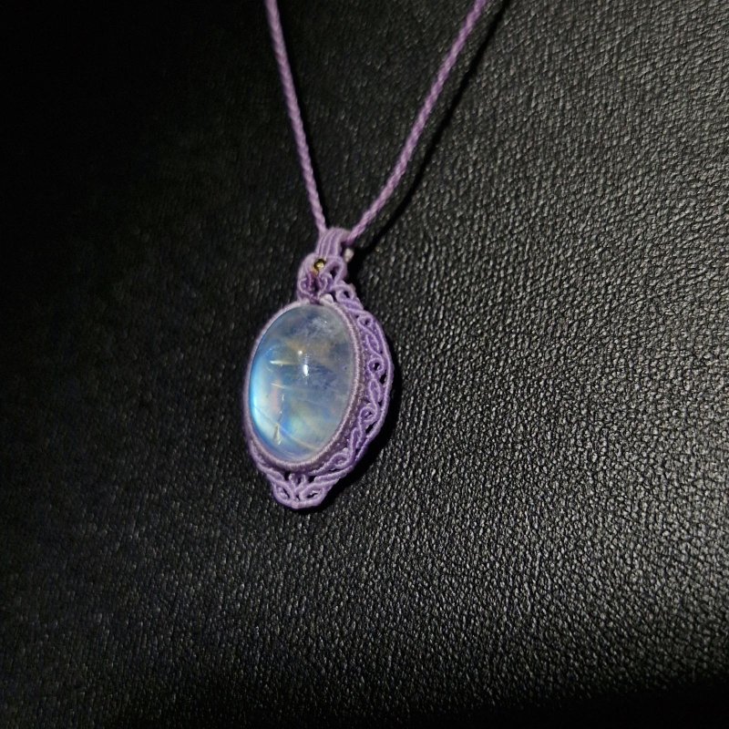 画像7: ☆07/09UP☆月の波動：先生作品：マイ黒マクラメ：ロイヤルレインボームーンストーン：月の暦シリーズ：月のかけらムーンストーン：  月詠（つくよみ） (7)