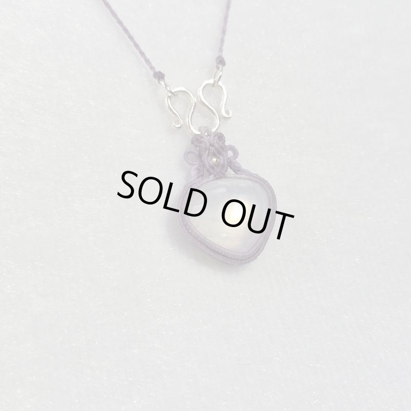 画像5: ☆07/09UP☆月の波動：先生作品：マイ黒マクラメ：ロイヤルレインボームーンストーン：月の暦シリーズ：月のかけらムーンストーン：  星舞（ほしまい） (5)