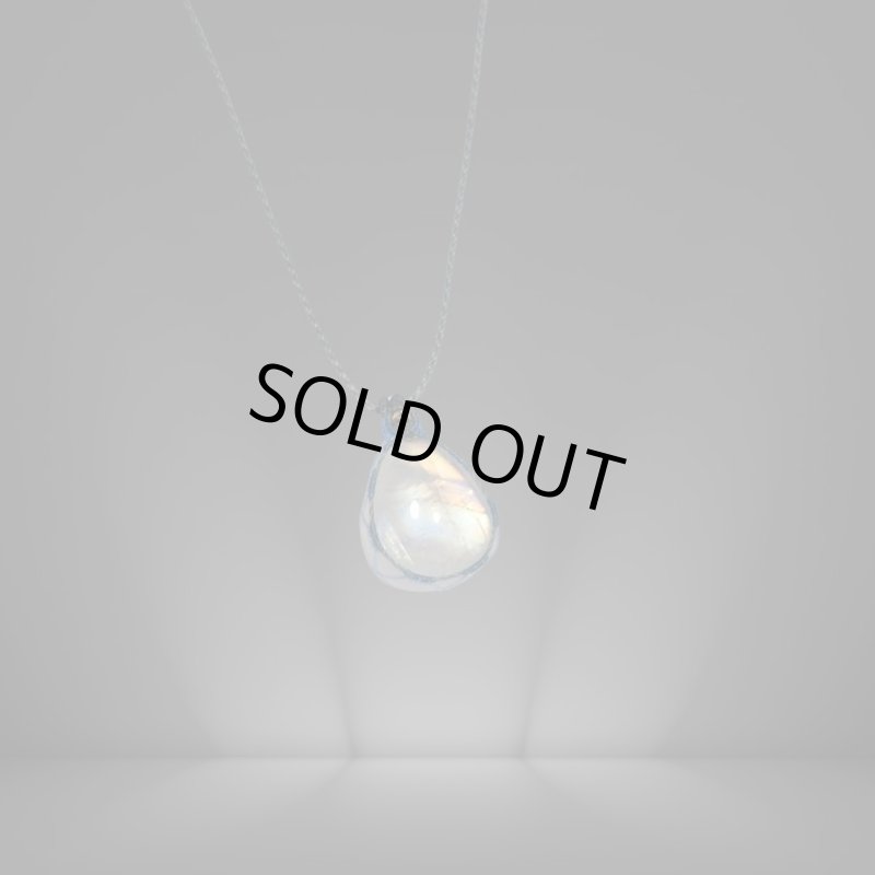 画像4: ☆07/09UP☆月の波動：先生作品：マイ黒マクラメ：ロイヤルレインボームーンストーン：月の暦シリーズ：月のかけらムーンストーン：ルナセレナーデ (4)