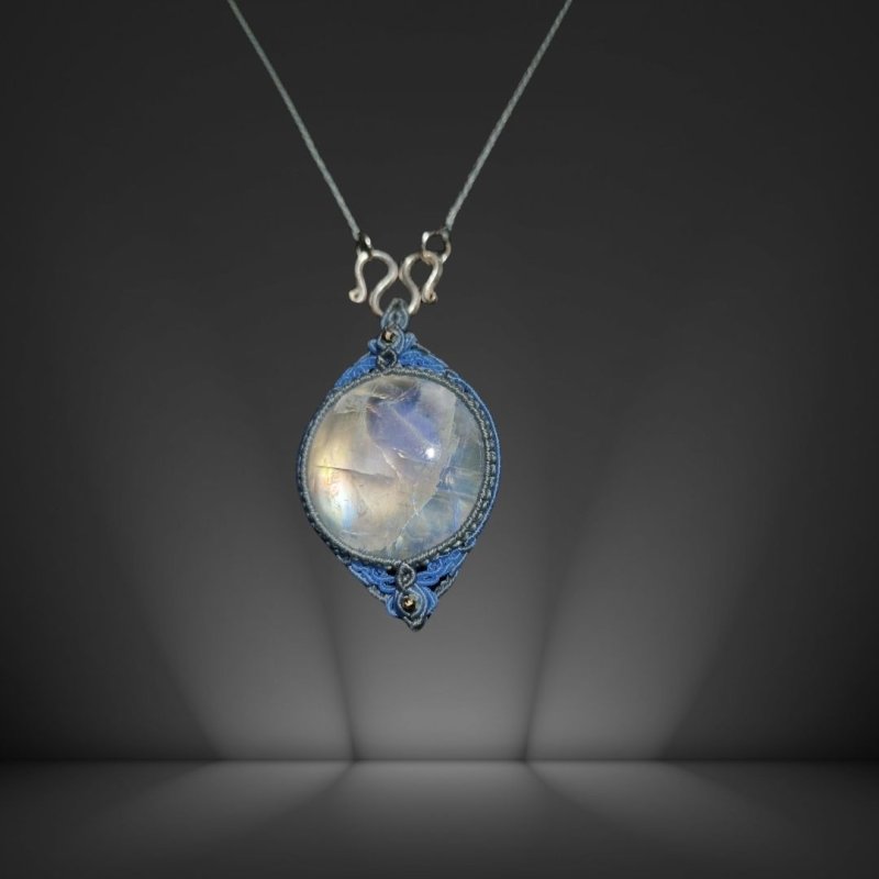 画像5: ☆07/09UP☆月の波動：先生作品：マイ黒マクラメ：ロイヤルレインボームーンストーン：月の暦シリーズ：月のかけらムーンストーン：星雫（ほししずく） (5)