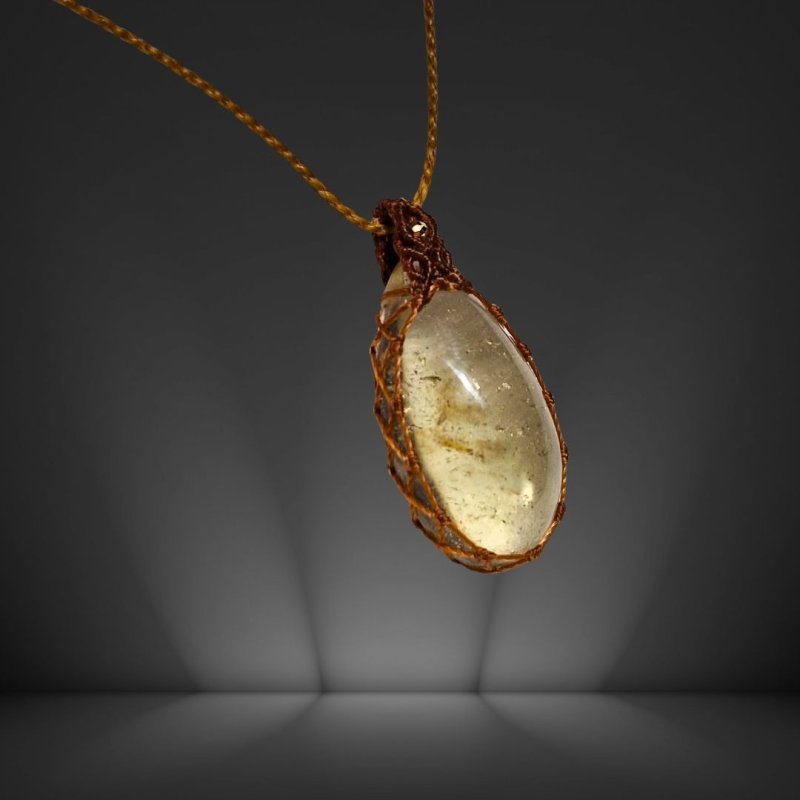 画像2: ☆07/10UP☆：リビアングラス：激レアカボション：国内研磨：マイクロマクラメ先生作品：隕石の衝突による奇跡のガラス：モルダバイトの兄弟分：Silent Arrow（サイレントアロー） (2)