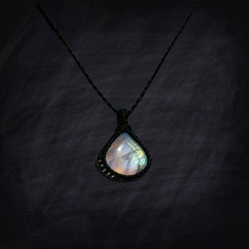 画像4: ☆09/06UP☆月の波動：スタンダードモデル：ロイヤルレインボームーンストーン：月の暦シリーズ：月のかけらムーンストーン： 「ルナドリーム」 (4)