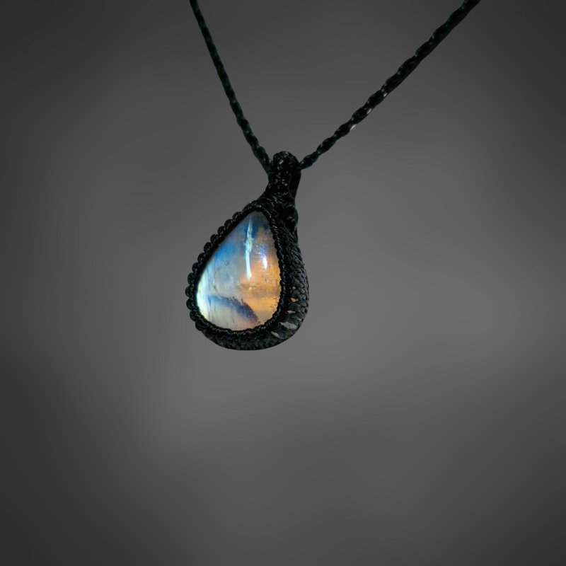 画像5: ☆09/06UP☆月の波動：スタンダードモデル：ロイヤルレインボームーンストーン：月の暦シリーズ：月のかけらムーンストーン： 「月華」 (5)