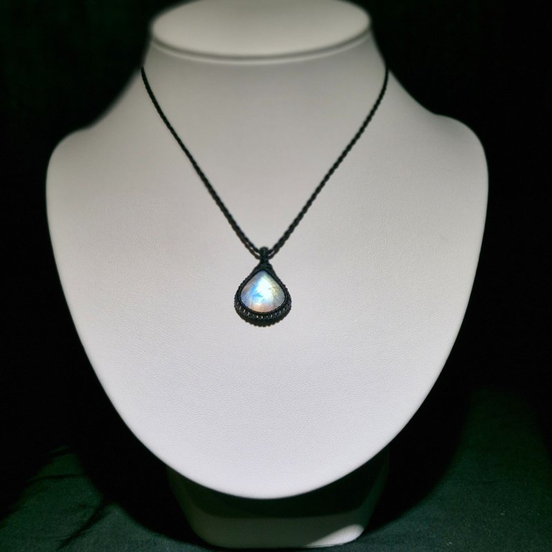 画像2: ☆09/06UP☆月の波動：スタンダードモデル：ロイヤルレインボームーンストーン：月の暦シリーズ：月のかけらムーンストーン： 「ルナドリーム」 (2)