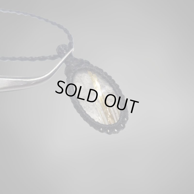 画像5: ☆09/06UP☆ブラジル産ゴールドルチルクォーツ！金の針金が水晶の中に：美しい金の結晶：煌羽（こうう） (5)