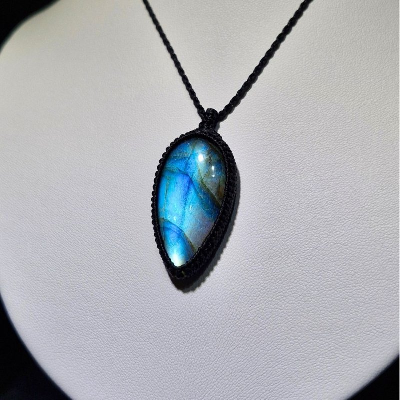 画像4: ☆10/03UP☆AAAAA完璧！レインボー＆ディープブルーラブラドライトシリーズ：美しい古代の記憶の残るAAAハイクオリティ天然ラブラドライト：Dimension Shift（次元のシフト） (4)