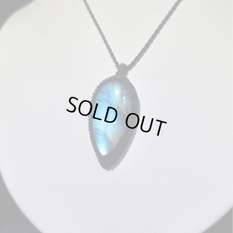 画像4: ☆10/03UP☆AAAAA完璧！レインボー＆ディープブルーラブラドライトシリーズ：美しい古代の記憶の残るAAAハイクオリティ天然ラブラドライト：Dimension Shift（次元のシフト） (4)