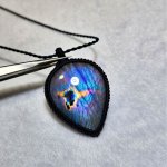 画像3: ☆10/03UP☆ナチュラルカラフル！レインボー＆ディープブルーラブラドライトシリーズ：美しい古代の記憶の残るAAAハイクオリティ天然ラブラドライト： Celestial Pulse（天界の鼓動） (3)