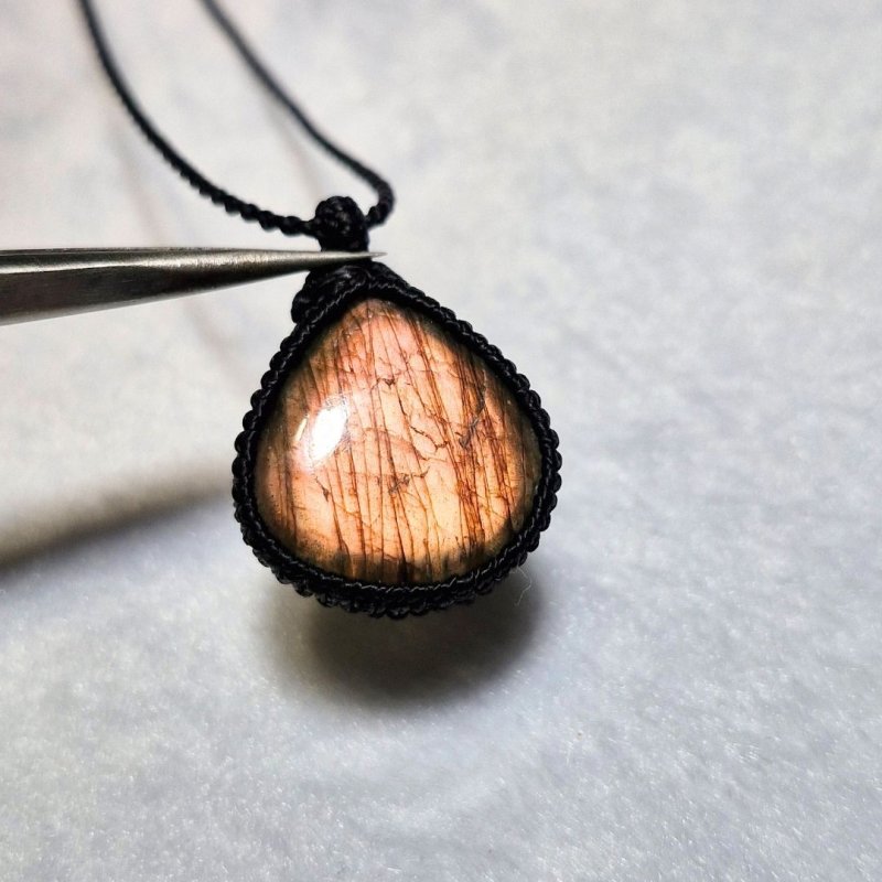 画像5: ☆10/03UP☆オレンジピンク！！！！レインボー＆ディープブルーラブラドライトシリーズ：美しい古代の記憶の残るAAAハイクオリティ天然ラブラドライト： Oracle Stone（神託の石） (5)