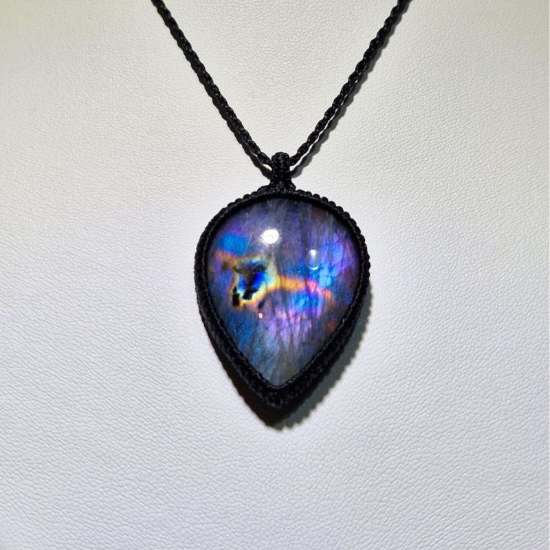 画像4: ☆10/03UP☆ナチュラルカラフル！レインボー＆ディープブルーラブラドライトシリーズ：美しい古代の記憶の残るAAAハイクオリティ天然ラブラドライト： Celestial Pulse（天界の鼓動） (4)