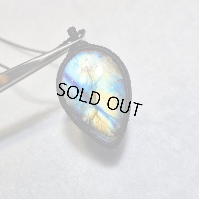 画像1: ☆10/03UP☆ナチュラルカラフル！レインボー＆ディープブルーラブラドライトシリーズ：美しい古代の記憶の残るAAAハイクオリティ天然ラブラドライト： Light Code（光のコード） (1)