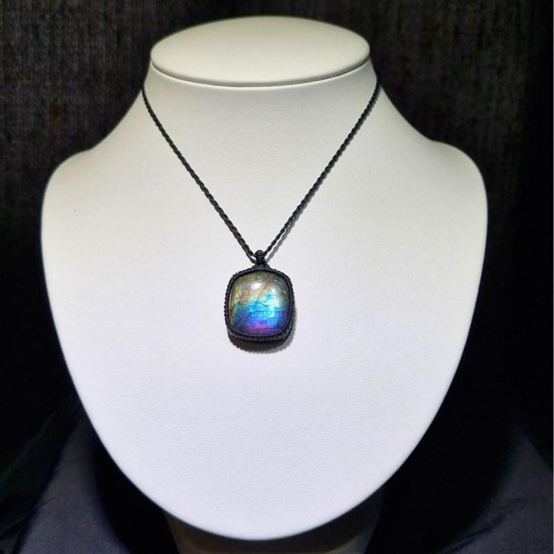 画像2: ☆10/03UP☆ナチュラルカラフル！レインボー＆ディープブルーラブラドライトシリーズ：美しい古代の記憶の残るAAAハイクオリティ天然ラブラドライト： Chronos Relic（クロノスの遺物） (2)