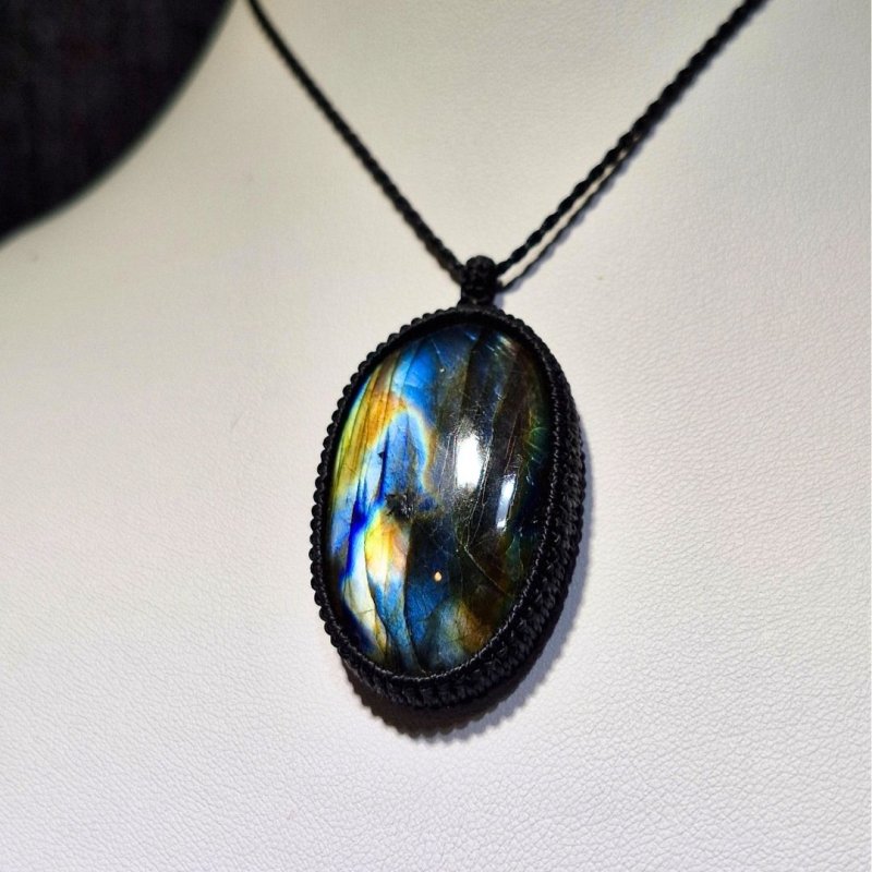 画像4: ☆10/03UP☆ナチュラルカラフル！レインボー＆ディープブルーラブラドライトシリーズ：美しい古代の記憶の残るAAAハイクオリティ天然ラブラドライト： Andromeda Secret（アンドロメダの秘宝） (4)