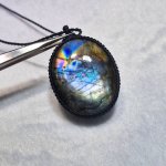 画像1: ☆10/03UP☆ナチュラルカラフル！レインボー＆ディープブルーラブラドライトシリーズ：美しい古代の記憶の残るAAAハイクオリティ天然ラブラドライト：  Nebula Veil（星雲のヴェール） (1)