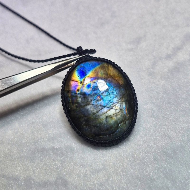 画像2: ☆10/03UP☆ナチュラルカラフル！レインボー＆ディープブルーラブラドライトシリーズ：美しい古代の記憶の残るAAAハイクオリティ天然ラブラドライト：  Nebula Veil（星雲のヴェール） (2)