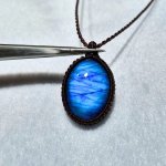 画像3: ☆11/05UP☆ナチュラルカラフル！レインボー＆ディープブルーラブラドライトシリーズ：美しい古代の記憶の残るハイクオリティ天然ラブラドライト：Blue Eagle（ブルー・イーグル） (3)