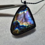 画像5: ☆11/05UP☆ナチュラルカラフル！レインボー＆ディープブルーラブラドライトシリーズ：美しい古代の記憶の残るAAAハイクオリティ天然ラブラドライト：Traveler’s Talisman（旅人の護り） (5)