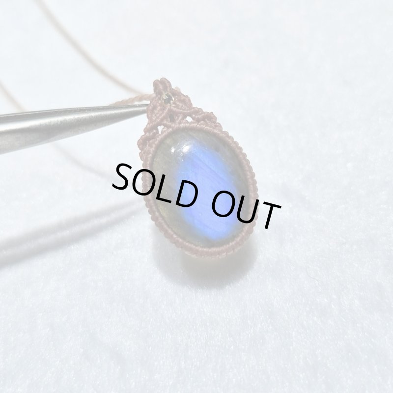 画像6: ☆11/05UP☆先生作品：ハクオリティラブラドライト：マイクロマクラメジュエリーシリーズ：満月の世界へ:神聖なる世界：蒼影（そうえい） (6)