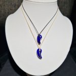 画像2: ☆11/05☆最高級ラピスラズリ勾玉：古代の最古のパワーストーンと呼ばれるラピスラズリが登場！新たな時代：wilight Petal（宵の花びら） (2)