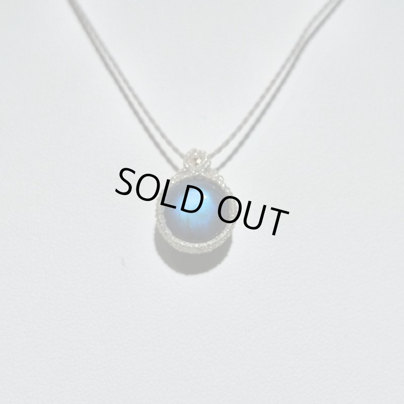 画像1: ☆11/05UP☆先生作品：ハクオリティラブラドライト：マイクロマクラメジュエリーシリーズ：満月の世界へ:神聖なる世界：夢灯（ゆめあかり） (1)