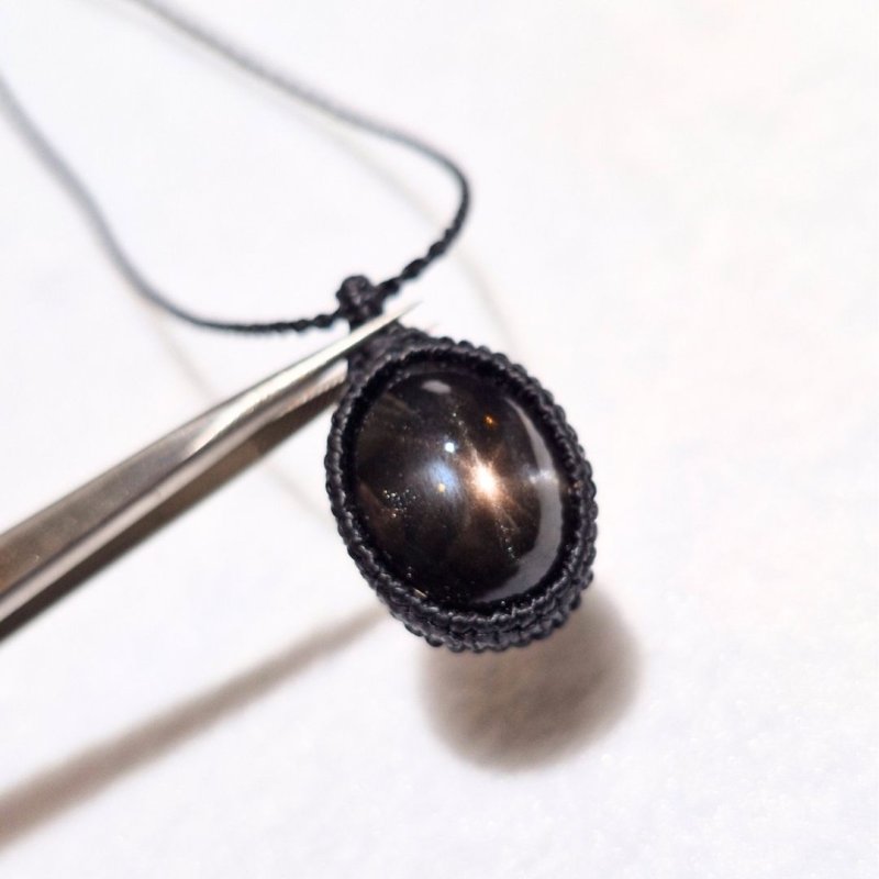 画像5: ☆11/05UP☆ブラックサンストーン：タンザニア産：ここまでギラギラ：ハイクオリティ：太陽の輝きサンストーン：Inner Bloom（心の花） (5)