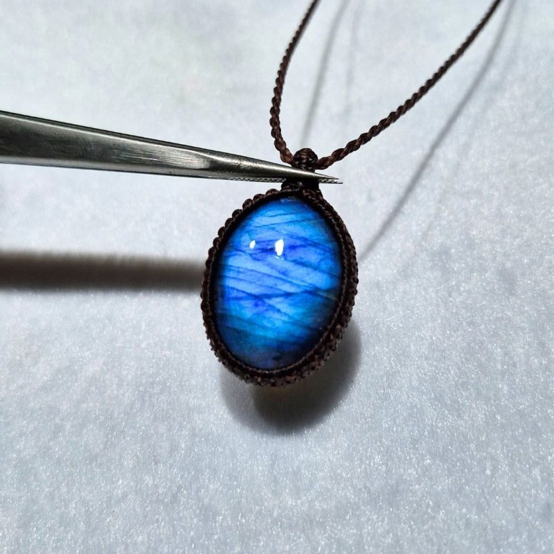 画像5: ☆11/05UP☆ナチュラルカラフル！レインボー＆ディープブルーラブラドライトシリーズ：美しい古代の記憶の残るハイクオリティ天然ラブラドライト：Blue Eagle（ブルー・イーグル） (5)