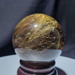 画像5: ☆12/03UP☆月のかけら史上最高峰：ゴールドスモーキールチルクォーツ；コレクションピースを大放出：丸玉加工：金の流星：漆黒の守り（しっこくのまもり） (5)