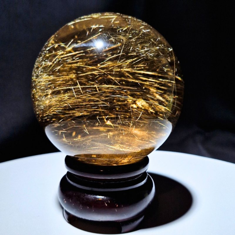 画像1: ☆12/03UP☆月のかけら史上最高峰：ゴールドスモーキールチルクォーツ；コレクションピースを大放出：丸玉加工：金の流星：Golden Smoky Orb（ゴールデン・スモーキー・オーブ） (1)