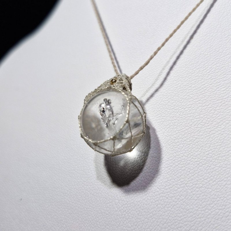 画像5: ☆12/05UP☆奇跡の水入り水晶：100万年前の不老不死の水：たっぷり水の入った最高級水晶：Luminous Orb（ルミナス・オーブ） (5)