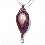 画像1: ☆11/05UP☆先生作品マイクロマクラメジュエリー：パープルスタースターサファイヤ(ルビー)×超ハイクオリティムーンストーン：Moonlit Sapphire（ムーンリット・サファイア） (1)