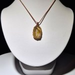 画像7: ☆11/05UP☆先生作品マイクロマクラメジュエリー：ブラジル産ゴールドルチルクォーツ！金の針金が水晶の中に：美しい金の結晶：Golden Ray Talisman（ゴールデンレイ・タリスマン） (7)