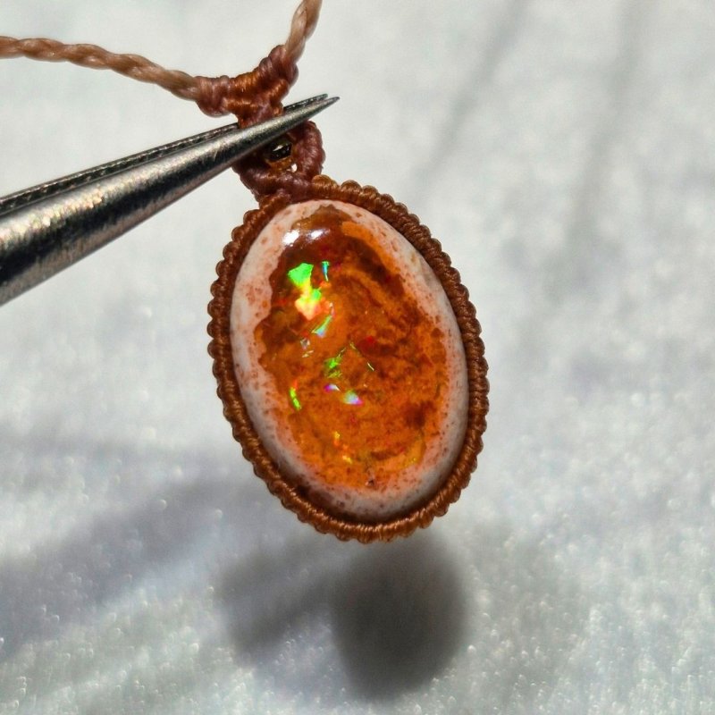 画像2: ☆01/01UP☆1世界最高品質のカンテラオパール全部出します：登場：マイクロマクラメ作品:虹色のきらきらがとまりません：メキシコオパールの奇跡：Rooted Light (2)