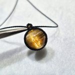 画像1: ☆01/01UP☆超ハイクオリティ：小粒世界一＊ブラジル産ゴールドルチルクォーツ！金の針金が水晶の中に：美しい金の結晶：始動（Shidō） (1)